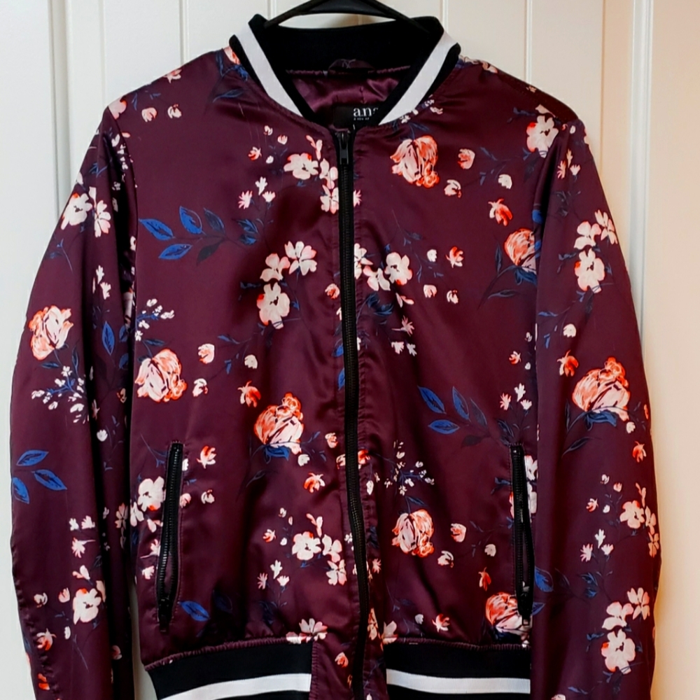 Satin Puffy Jacket